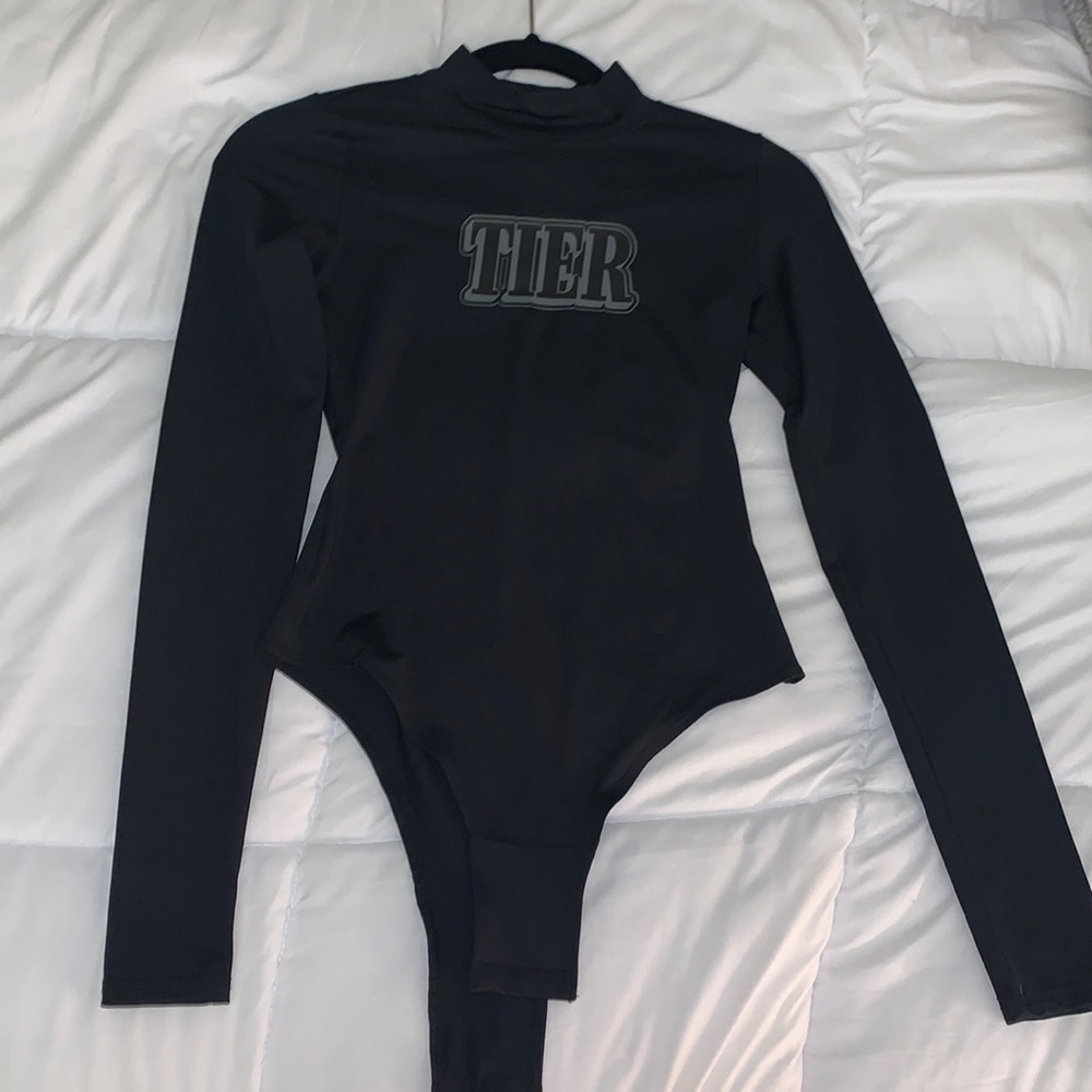 tier Long sleeve bodysuit